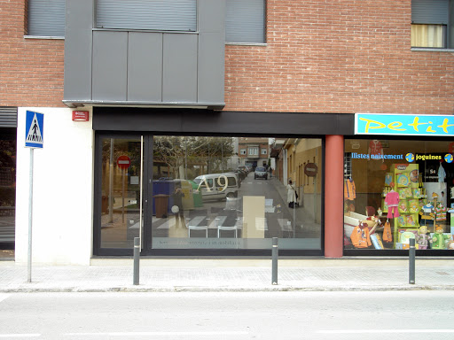 A Nou Serveis d'Arquitectura I Inmobiliaris S.L.