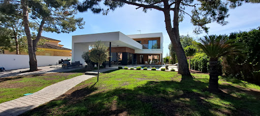 Estudio de Arquitectura y Urbanismo José Noales, S.L.P.