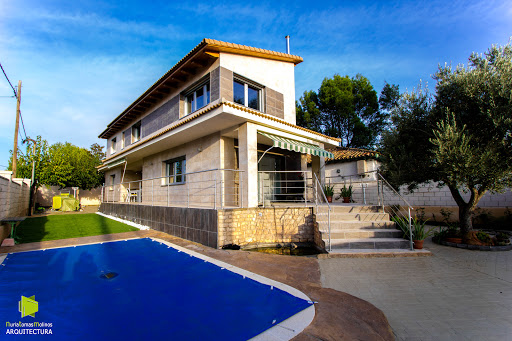 Nuria Tomás Arquitectura. Arquitecto Nuria Tomás Arquitectura. Arquitecto