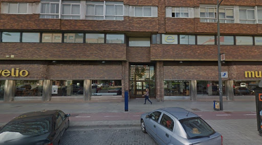 Lourdes Muñoz Vicente, Arquitecto