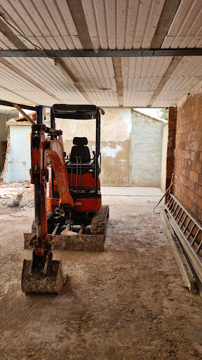 AGUSTÍN PÉREZ Arquitecto Técnico