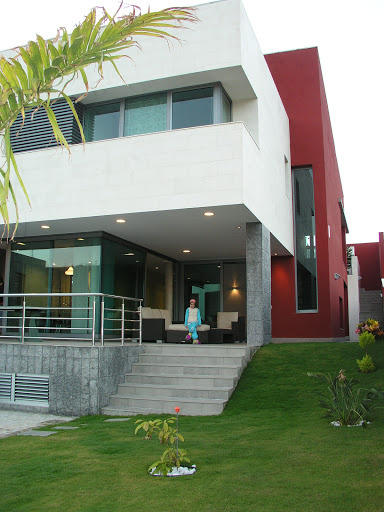 Zevallos Arquitectos S.L.