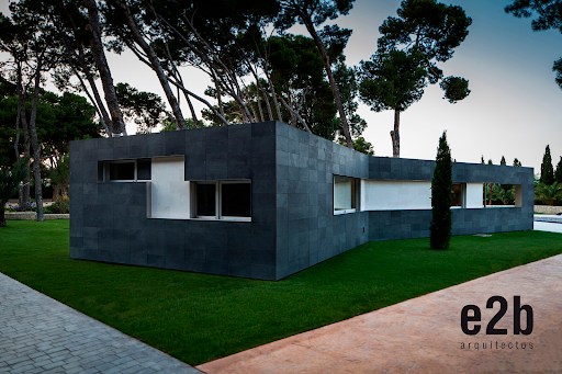 e2b arquitectos