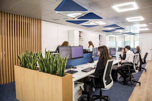 DOS DESIGN - Reformas y Mobiliario de Oficinas